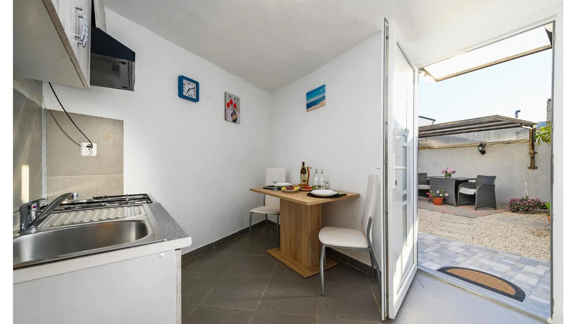 1 Bedroom Lovely Home In Barat 0*, Barat (Rovinj)