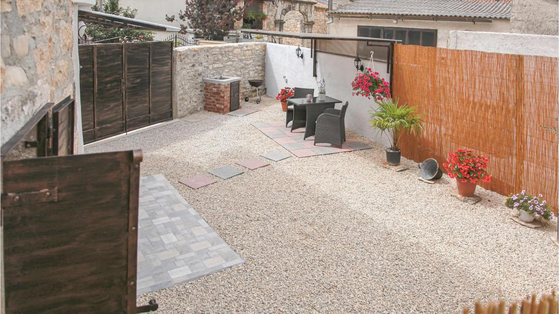 펜션 1 Bedroom Lovely Home In Barat
